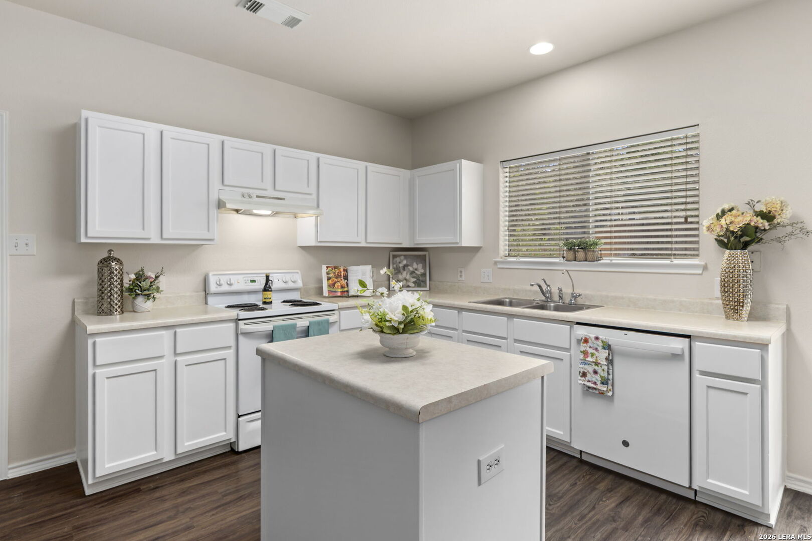 5606 Spring Stone San Antonio, TX 78247 - Photo 15 of 39