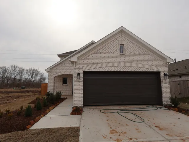 $360,990 | 1618 Birch Wood Drive, Rosenberg, TX 77471