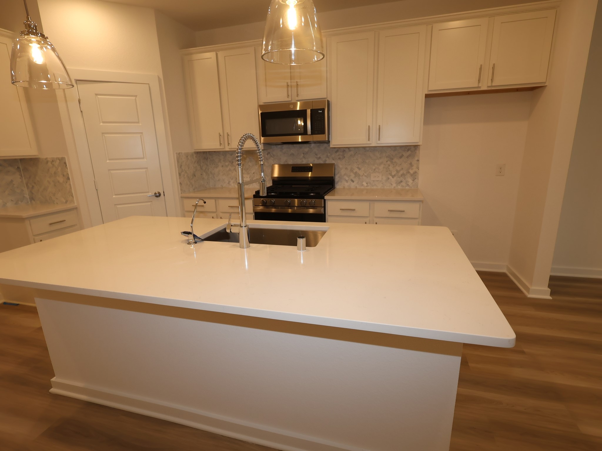 1618 Birch Wood Drive Rosenberg, TX 77471 - Photo 3 of 20