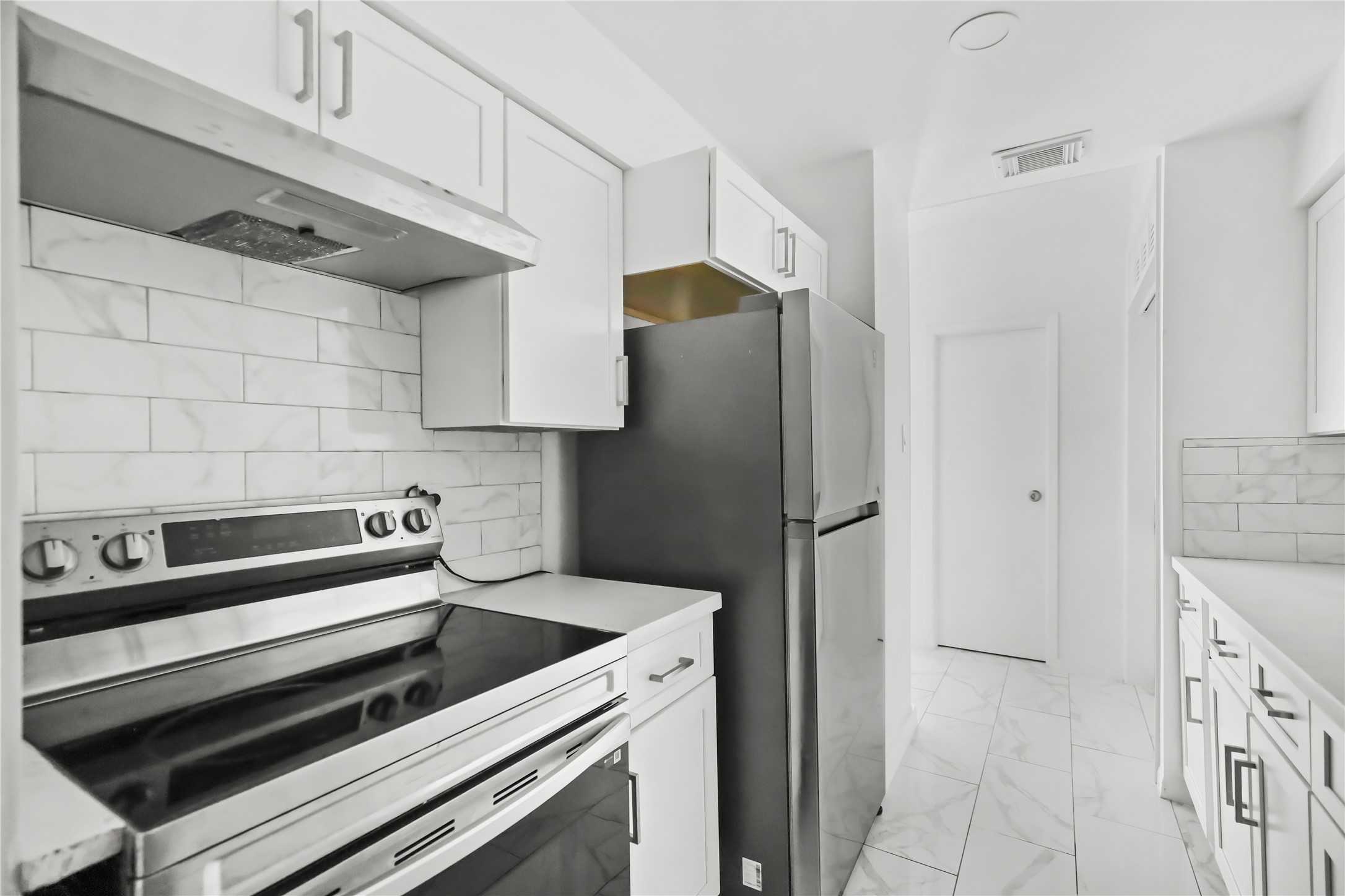 2409 Bering Drive, Unit 4 Houston, TX 77057 - Photo 5 of 17