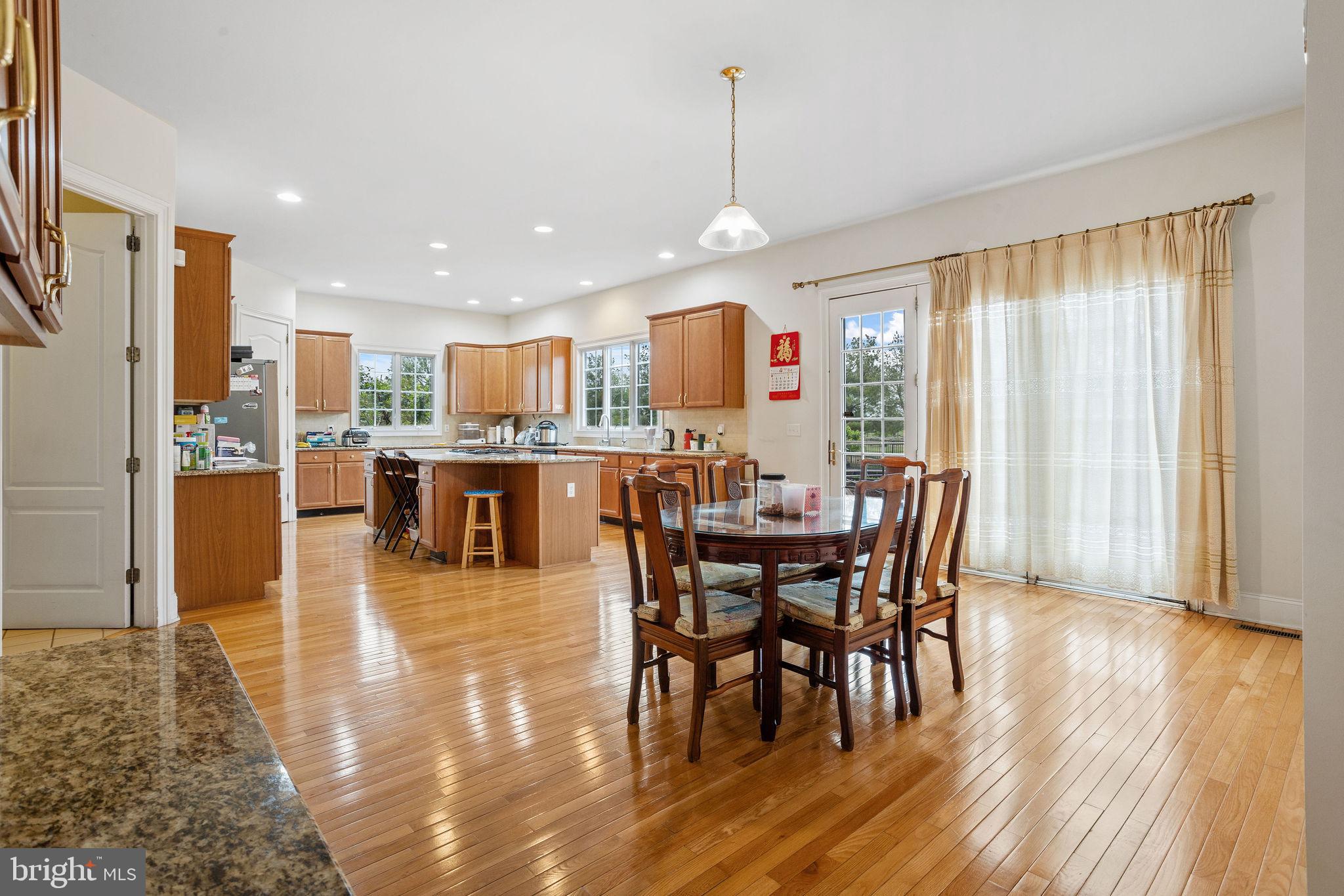 17 Grant Drive Cream Ridge, NJ 08514 - Photo 15 of 22