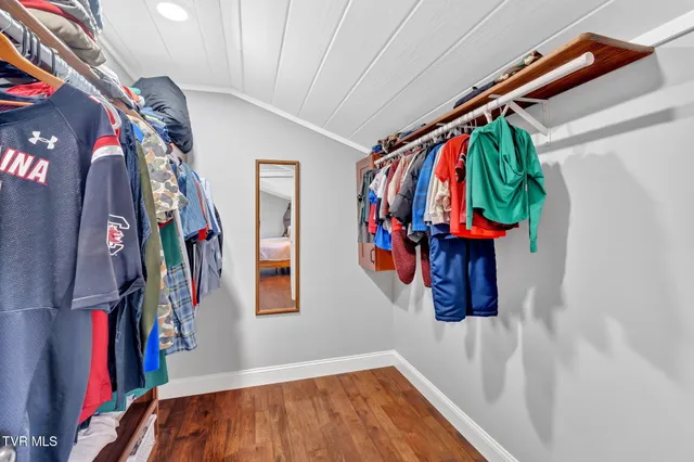 $490,000 | 118 West Ellis Lane, Mount Carmel, TN 37645