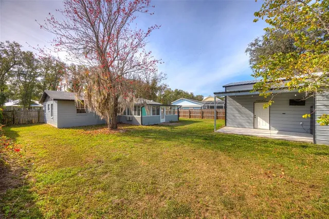 $289,000 | 444 West Main Street, Lake Helen, FL 32744