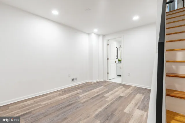 $625,000 | 109 Watkins Street, Philadelphia, PA 19148