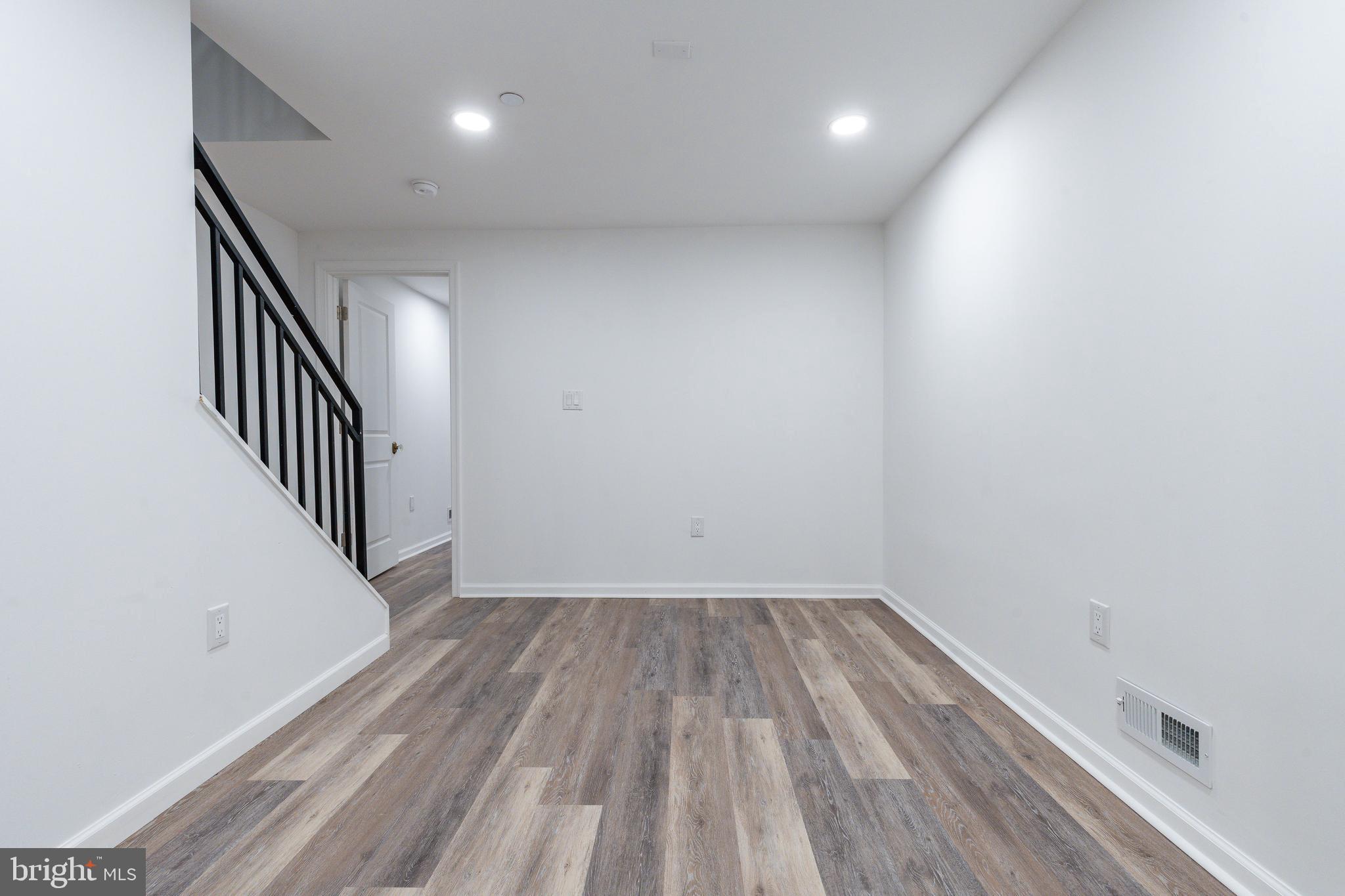 109 Watkins Street Philadelphia, PA 19148 - Photo 36 of 47 Basement Flex Space