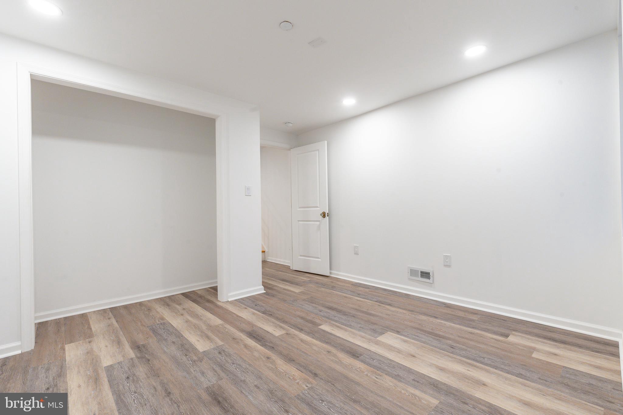 109 Watkins Street Philadelphia, PA 19148 - Photo 41 of 47 Basement Bedroom