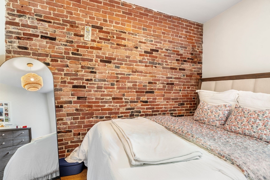 11 Unity Street, Unit 3 Boston, MA 02113 - Photo 11 of 20