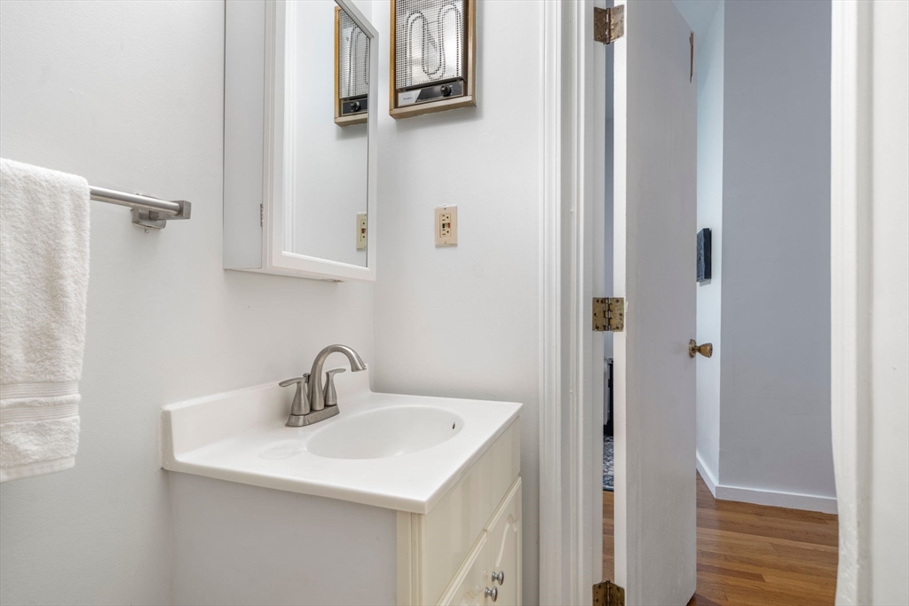 11 Unity Street, Unit 3 Boston, MA 02113 - Photo 14 of 20