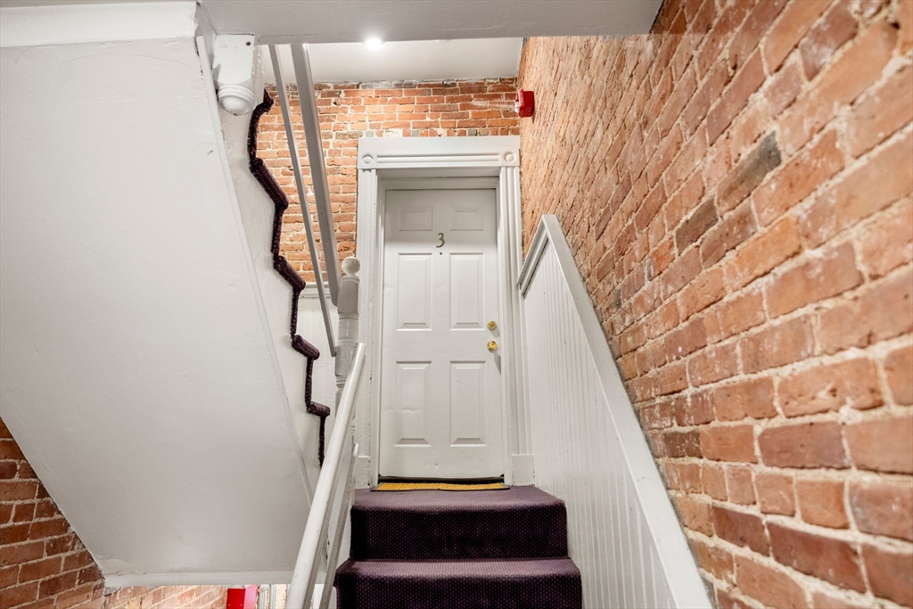 11 Unity Street, Unit 3 Boston, MA 02113 - Photo 15 of 20
