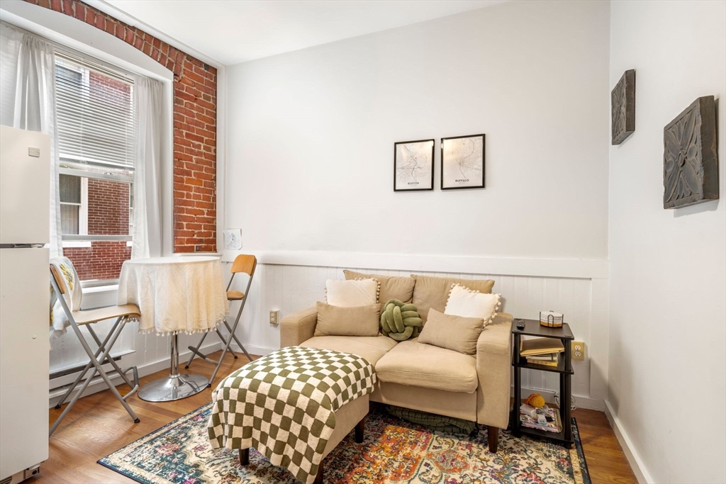 11 Unity Street, Unit 3 Boston, MA 02113 - Photo 3 of 20