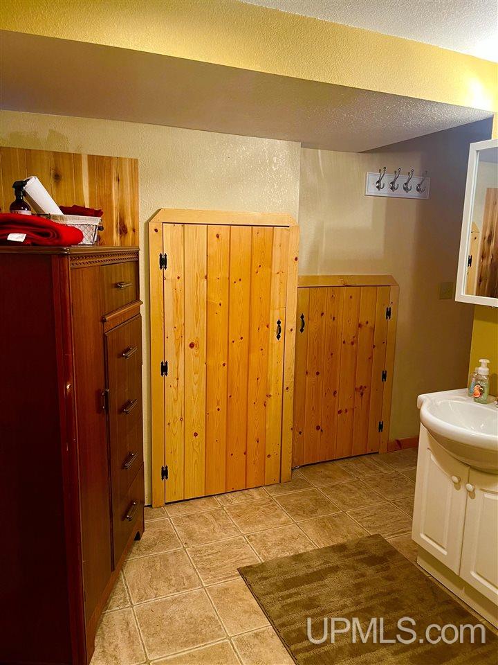 5573 West Straits Lake Road Wetmore, MI 49895 - Photo 24 of 55