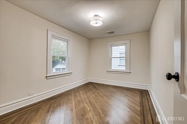 a view of a garden with plants