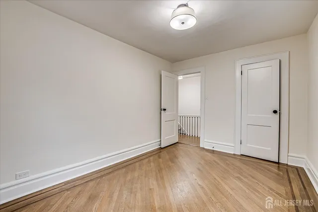 $1,050,000 | 140 Oakview Avenue, Maplewood, NJ 07040