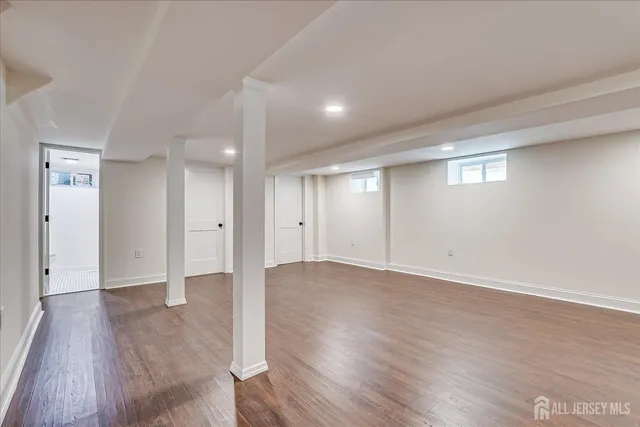 $1,050,000 | 140 Oakview Avenue, Maplewood, NJ 07040