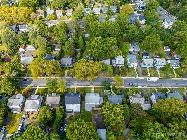 $1,050,000 | 140 Oakview Avenue, Maplewood, NJ 07040