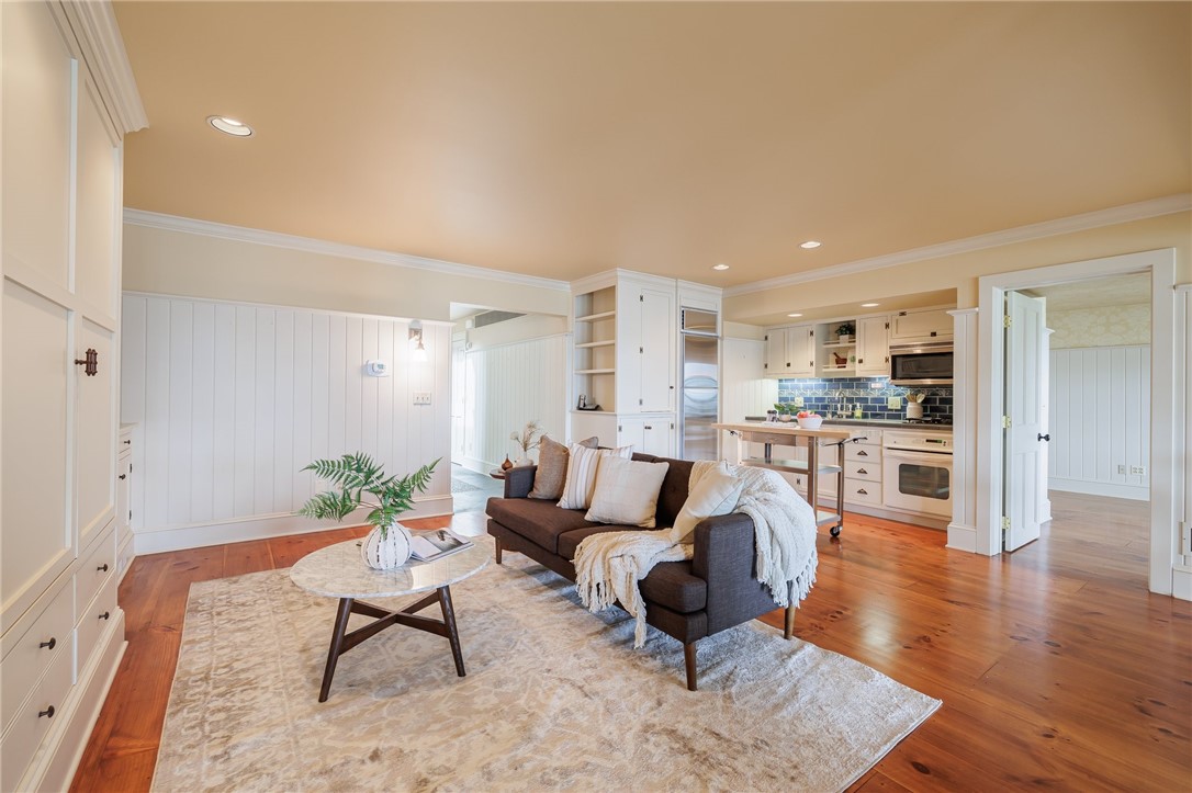 2 Bay Point Circle Irondequoit, NY 14622 - Photo 34 of 49 Entire 1st floor can be true in-laws suite/guest s