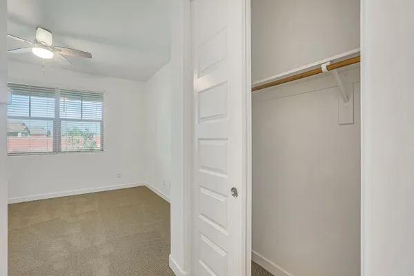 $2,600 | 12881 North 145th Drive, Surprise, AZ 85379