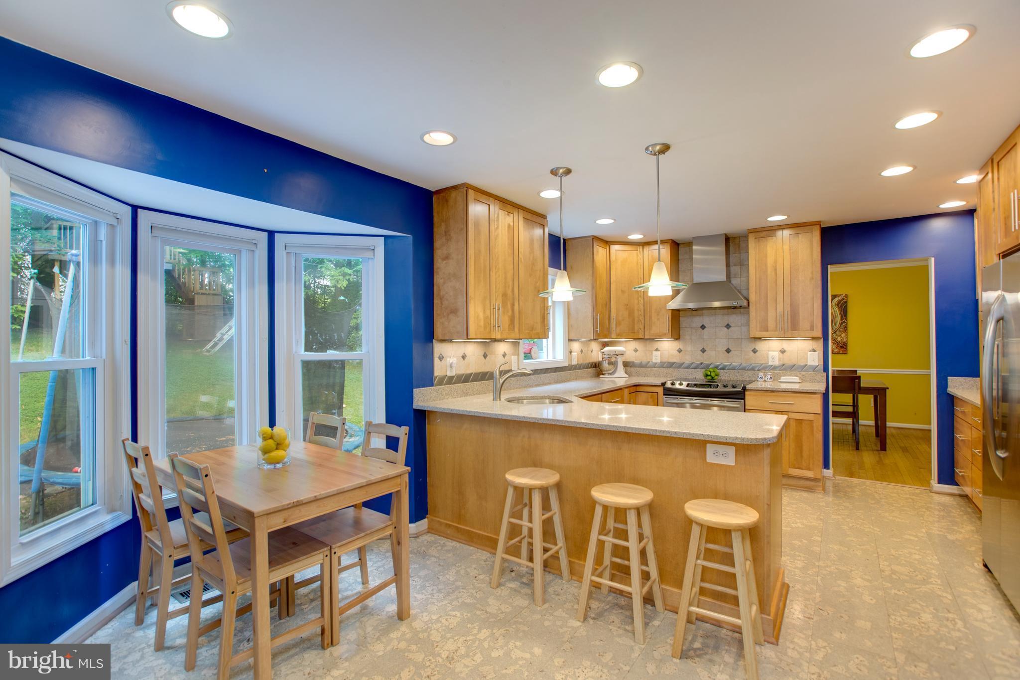 8500 Innisfree Drive Springfield, VA 22153 - Photo 12 of 30 Kitchen