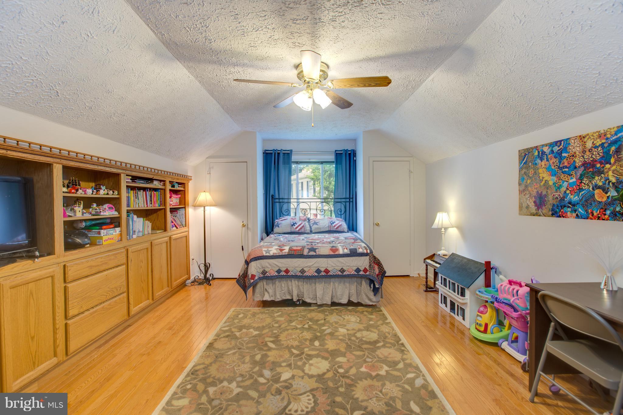 8500 Innisfree Drive Springfield, VA 22153 - Photo 19 of 30 Bedroom