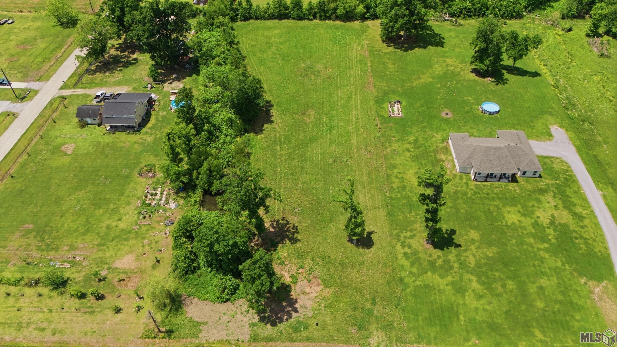 223 Chisholm Trail Thibodaux, LA 70301 - Photo 3 of 6
