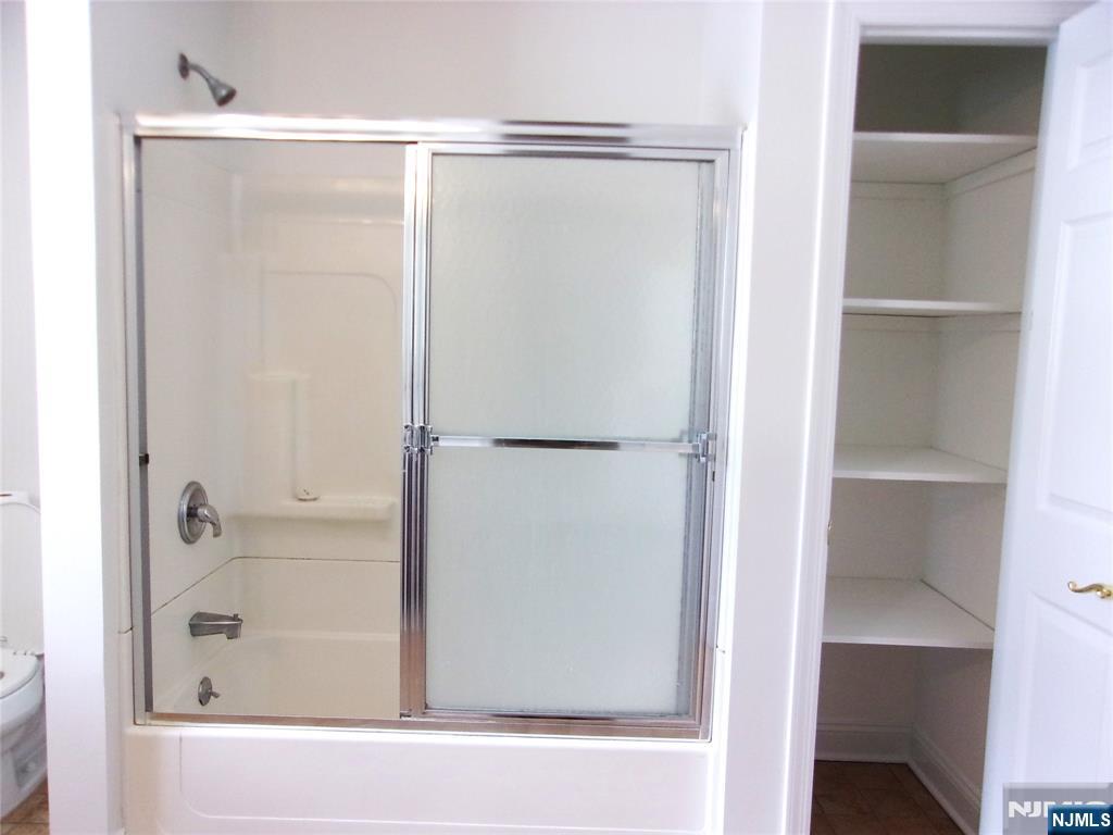 1 Hawthorne Avenue, Unit 1 Park Ridge, NJ 07656 - Photo 15 of 19