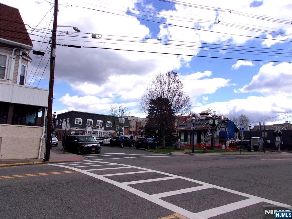 1 Hawthorne Avenue, Unit 1 Park Ridge, NJ 07656 - Photo 16 of 19