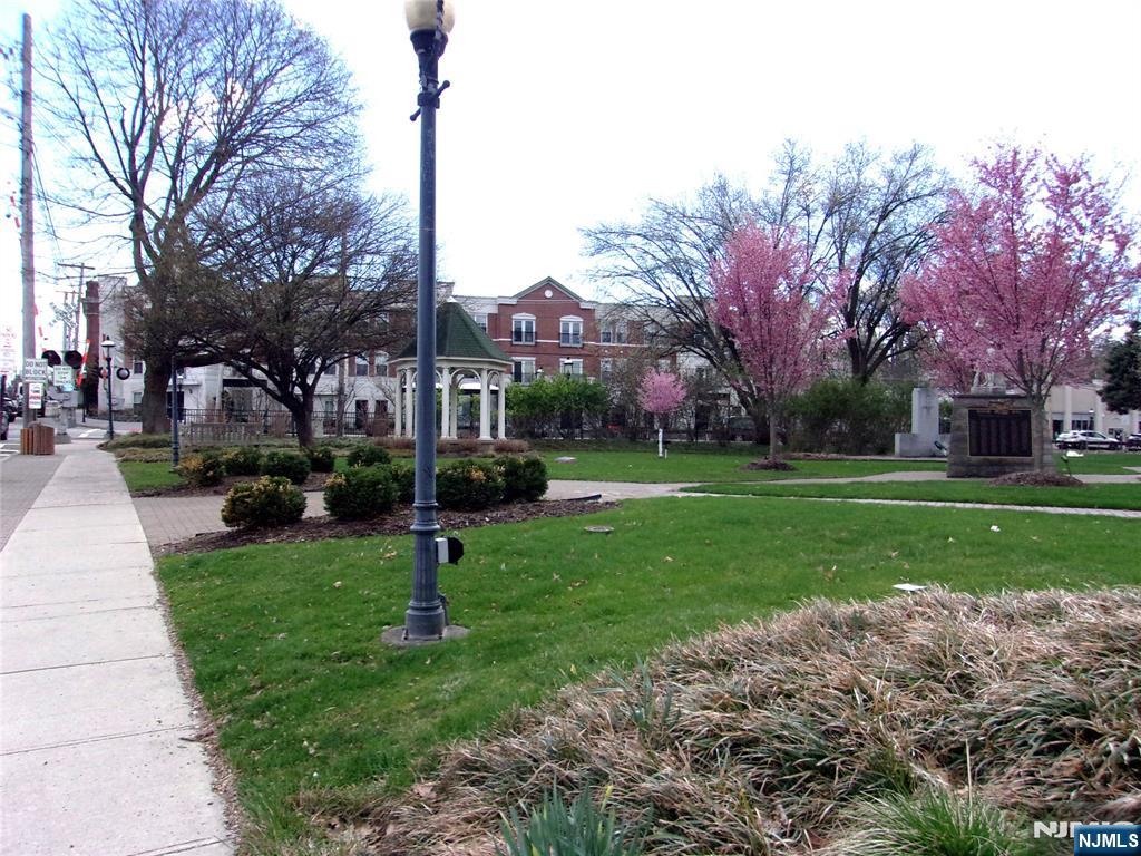 1 Hawthorne Avenue, Unit 1 Park Ridge, NJ 07656 - Photo 18 of 19