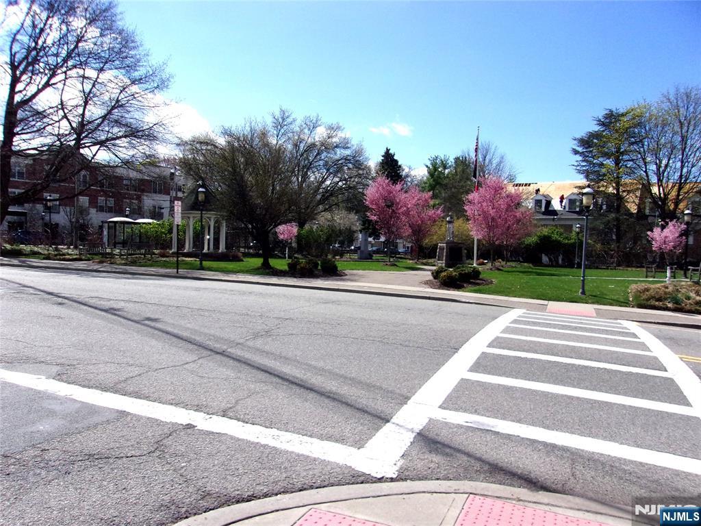 1 Hawthorne Avenue, Unit 1 Park Ridge, NJ 07656 - Photo 19 of 19