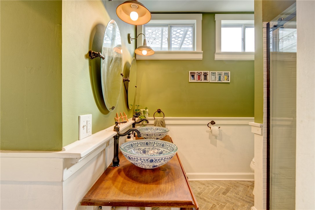 13 Newton Avenue Westerly, RI 02891 - Photo 20 of 49 FIRST FLOOR