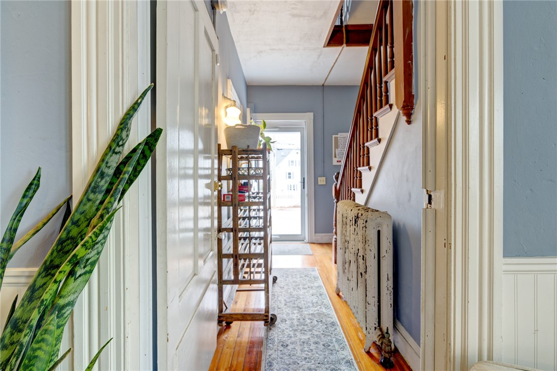 13 Newton Avenue Westerly, RI 02891 - Photo 7 of 49 FRONT HALL