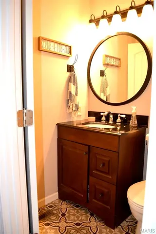 $215,000 | 13 Miami Court, Granite City, IL 62040