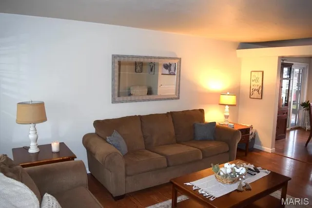 $215,000 | 13 Miami Court, Granite City, IL 62040