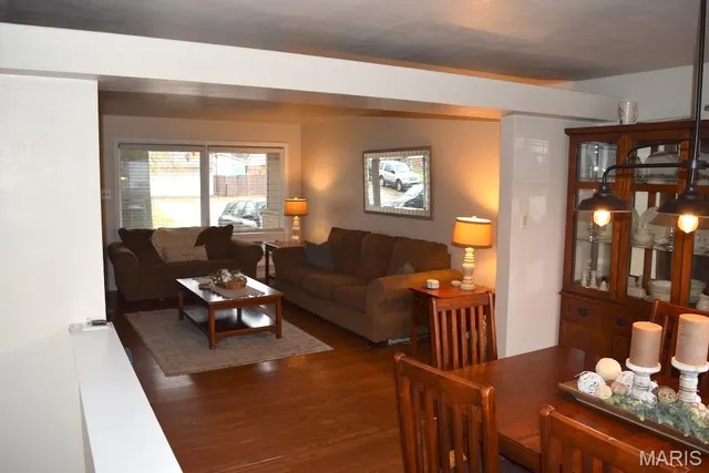 $215,000 | 13 Miami Court, Granite City, IL 62040