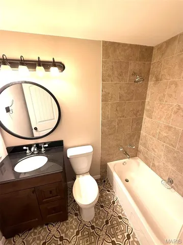 $215,000 | 13 Miami Court, Granite City, IL 62040