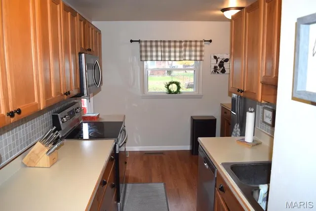 $215,000 | 13 Miami Court, Granite City, IL 62040