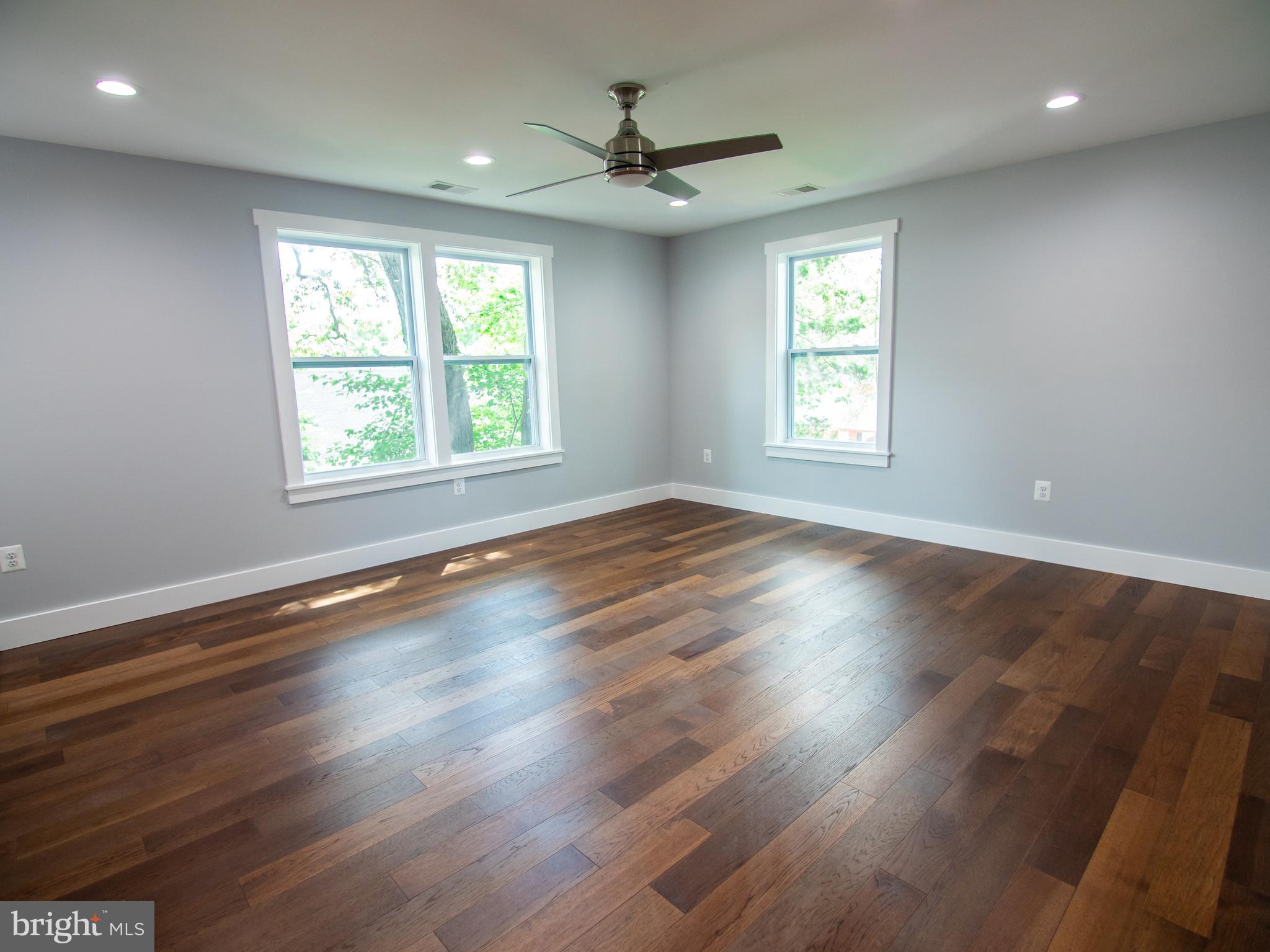 10505 Huntley Place Silver Spring, MD 20902 - Photo 15 of 23 Upper Level - Master Bedroom