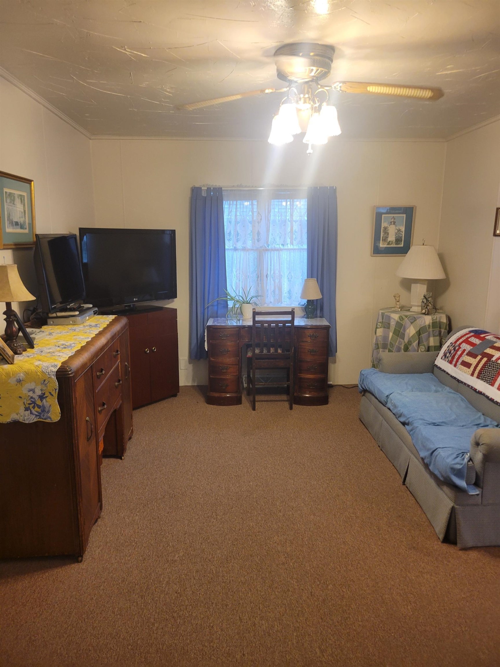 N4521 West Shore Place Road Cambridge, WI 53523 - Photo 8 of 18