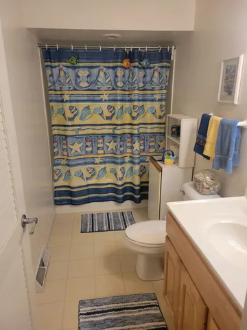 $260,000 | N4521 West Shore Place Road, Cambridge, WI 53523