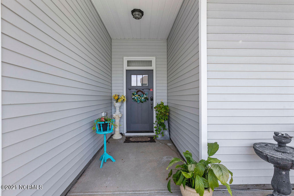 119 Hampton Drive Holly Ridge, NC 28445 - Photo 5 of 27 IMG_2685