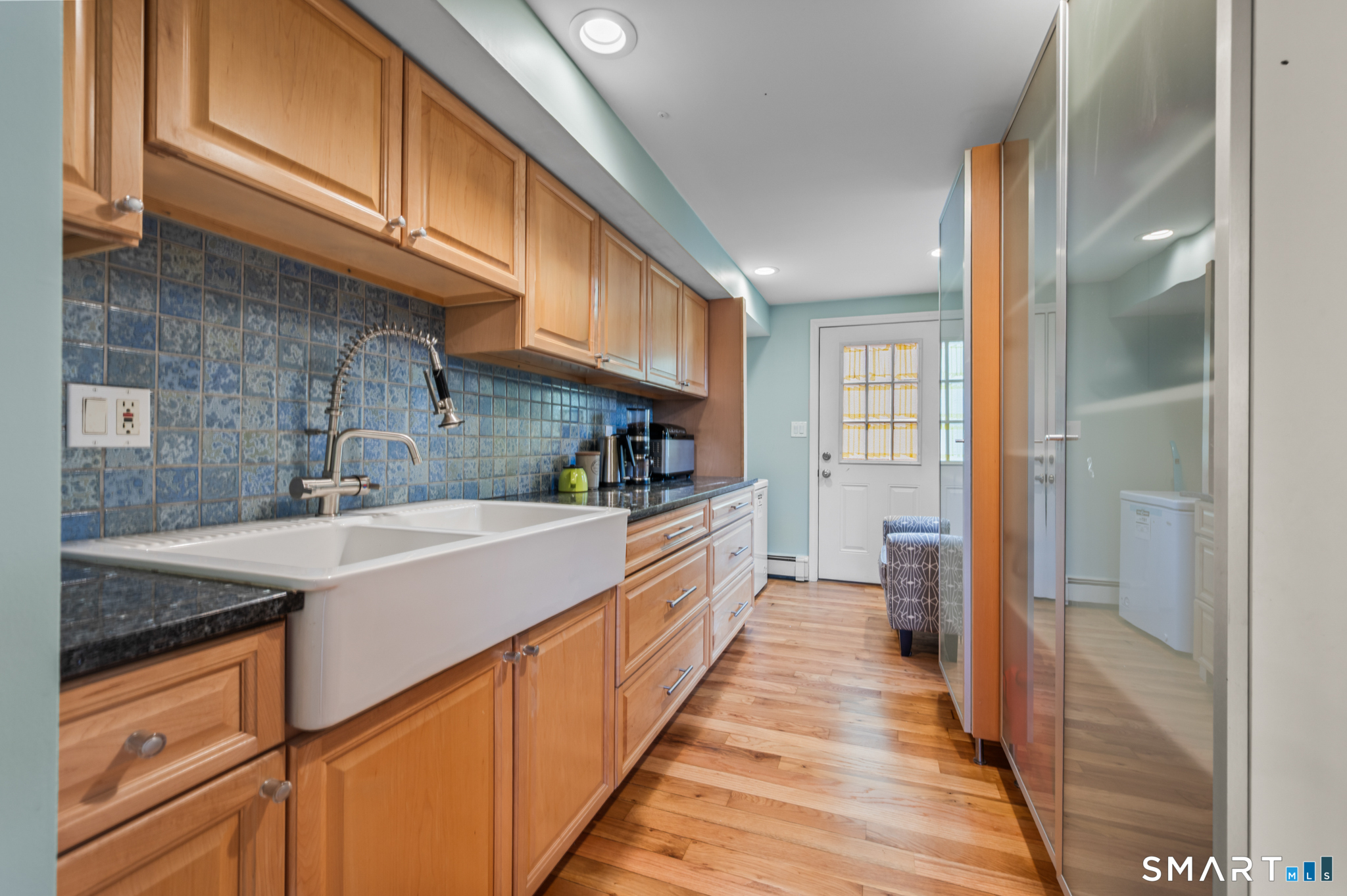 297 South Road Farmington, CT 06032 - Photo 11 of 38