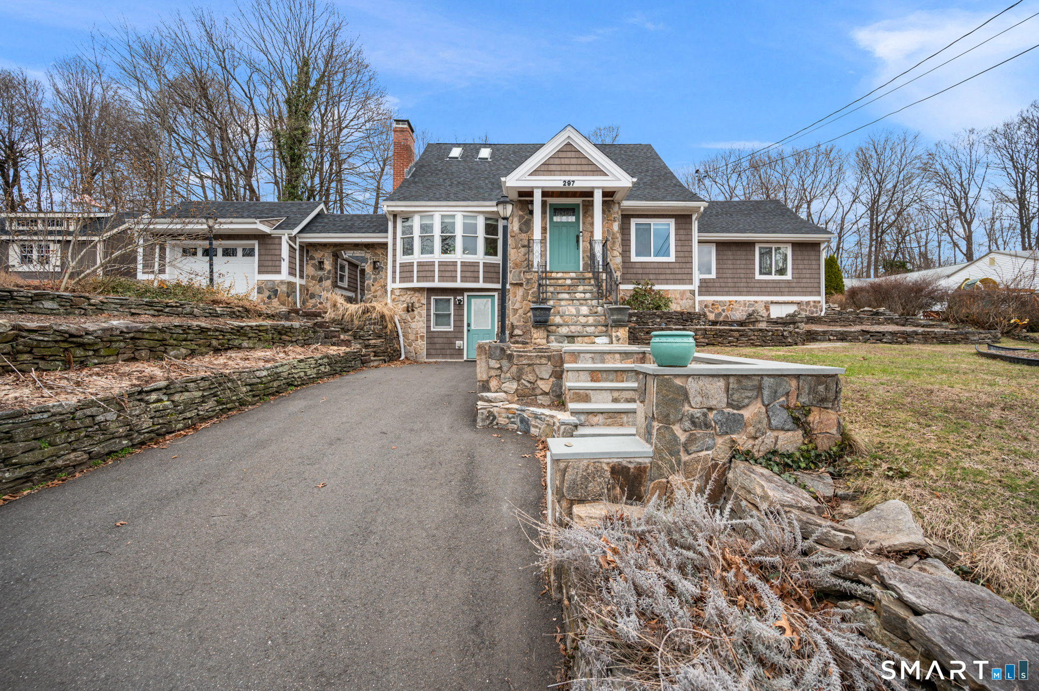 297 South Road Farmington, CT 06032 - Photo 2 of 38