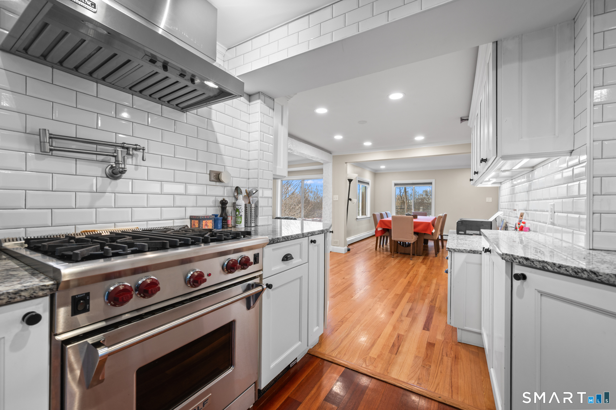 297 South Road Farmington, CT 06032 - Photo 9 of 38