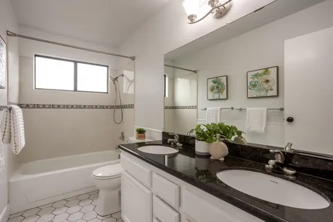 $775,000 | 6001 Joaquin Murieta Avenue, Unit F, Newark, CA 94560