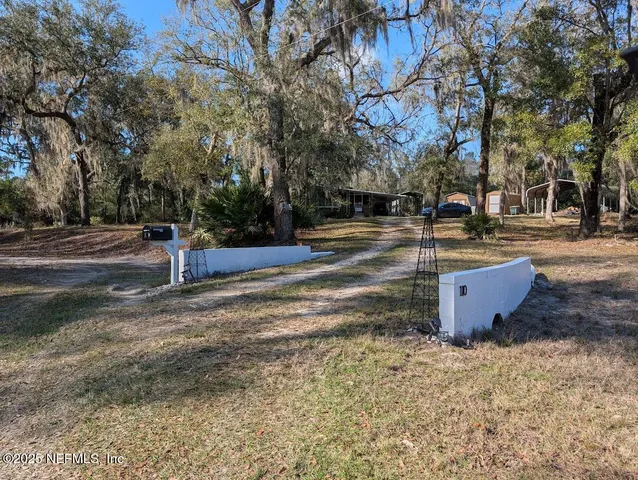 a view of a outdoor space