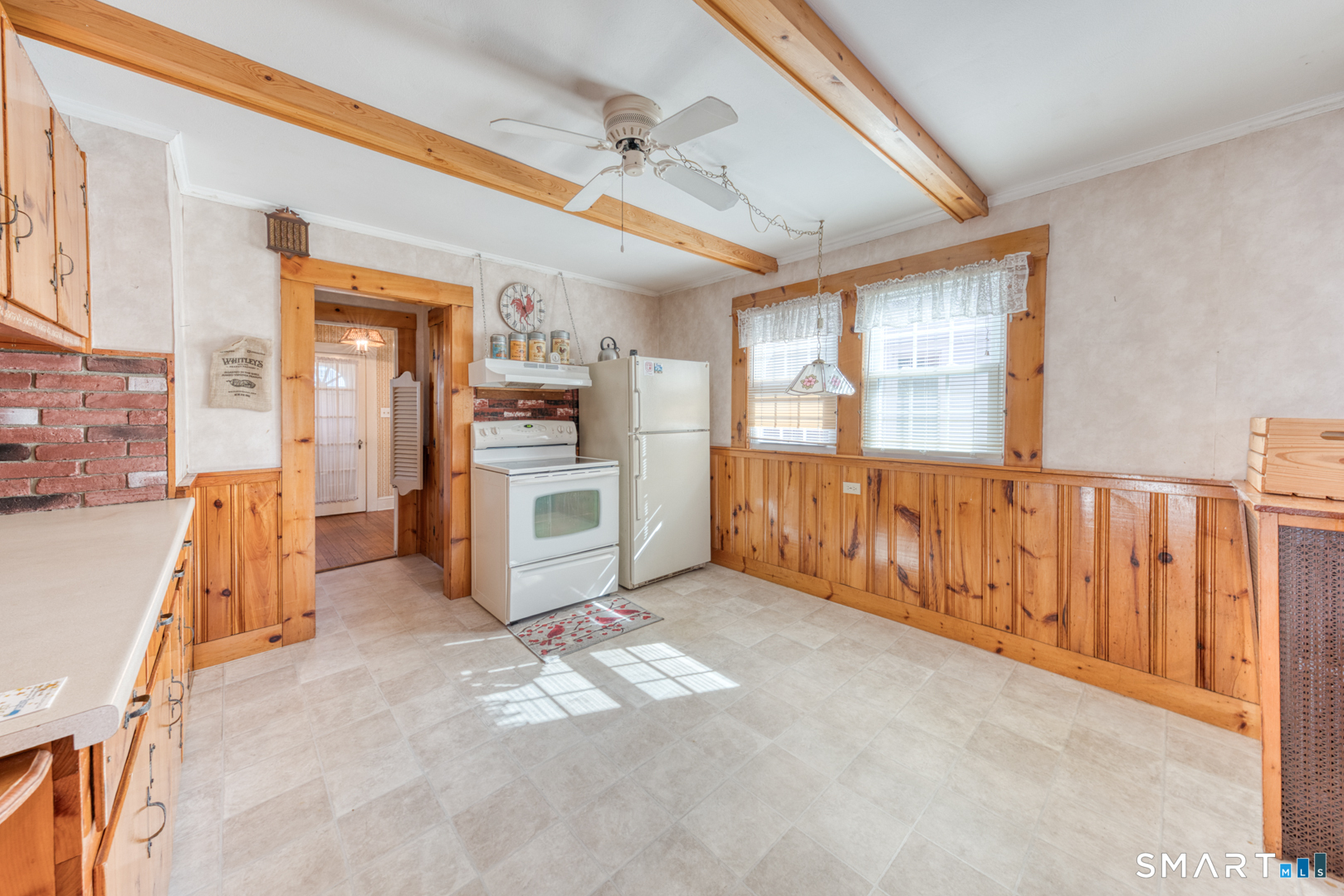 96 Washington Street Manchester, CT 06042 - Photo 17 of 39