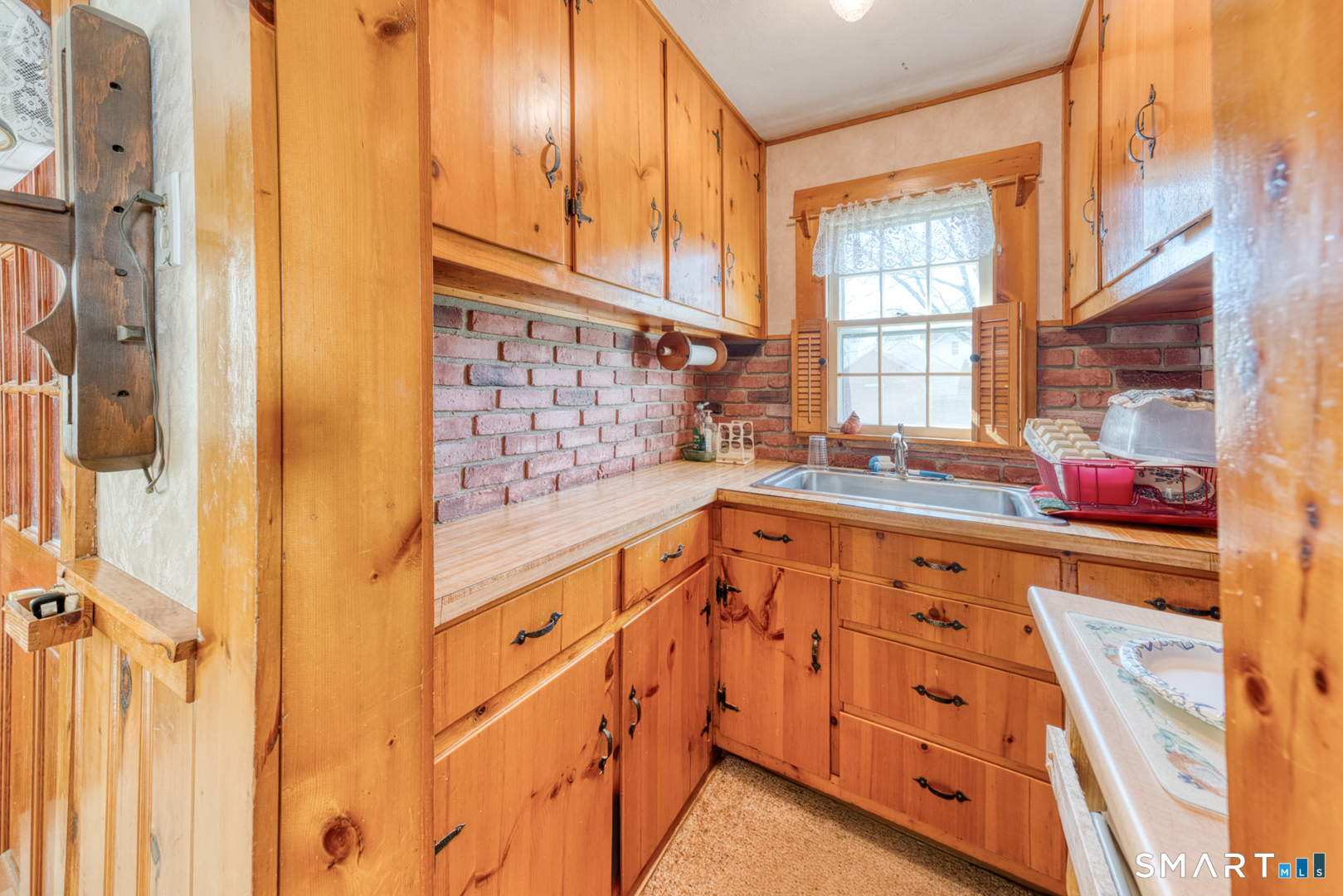 96 Washington Street Manchester, CT 06042 - Photo 20 of 39