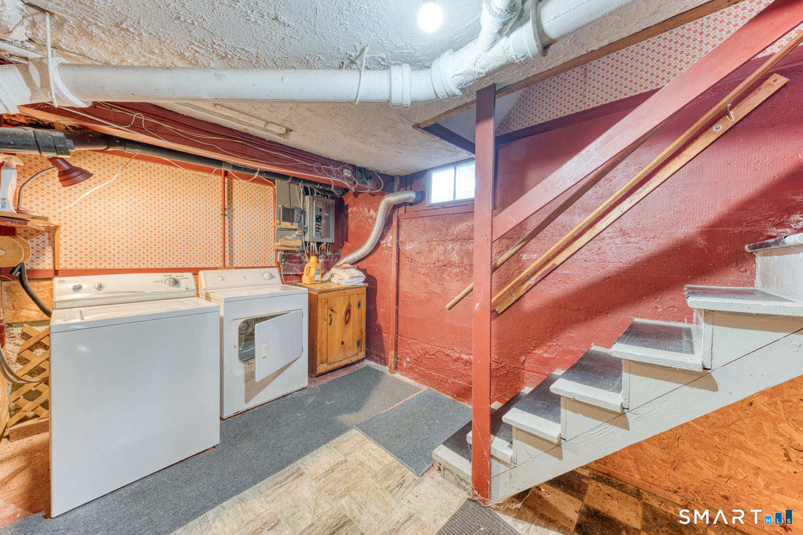 96 Washington Street Manchester, CT 06042 - Photo 29 of 39