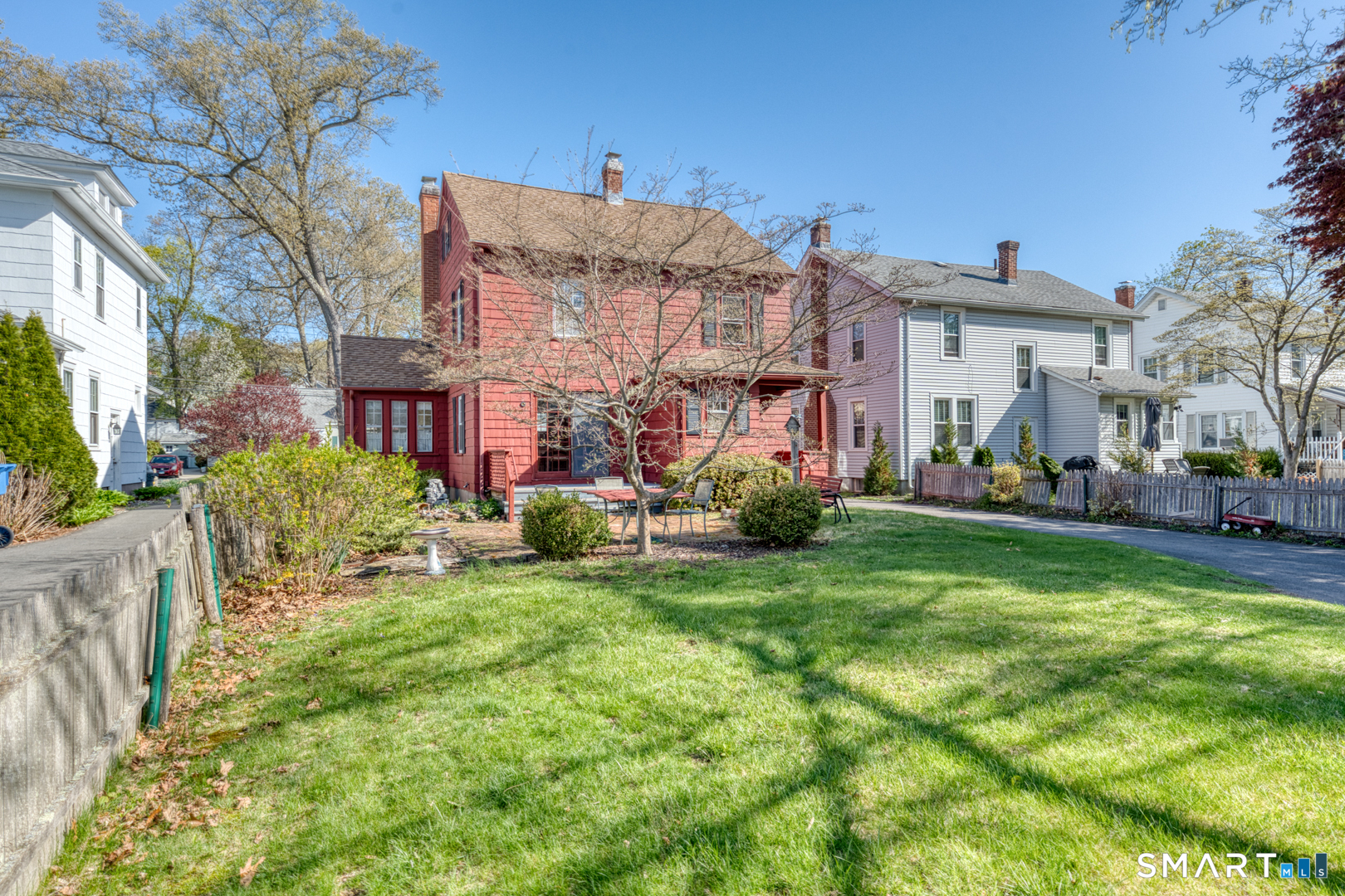 96 Washington Street Manchester, CT 06042 - Photo 7 of 39
