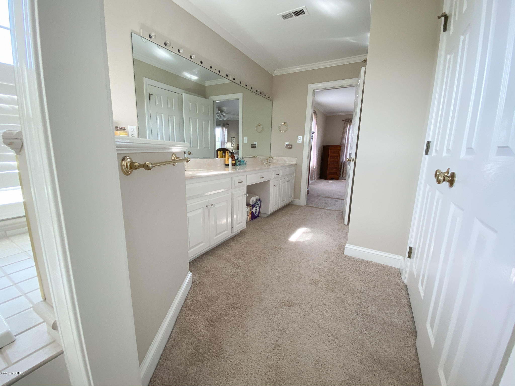 896 Pole Pocosin Road Pollocksville, NC 28573 - Photo 64 of 92 Master Bath