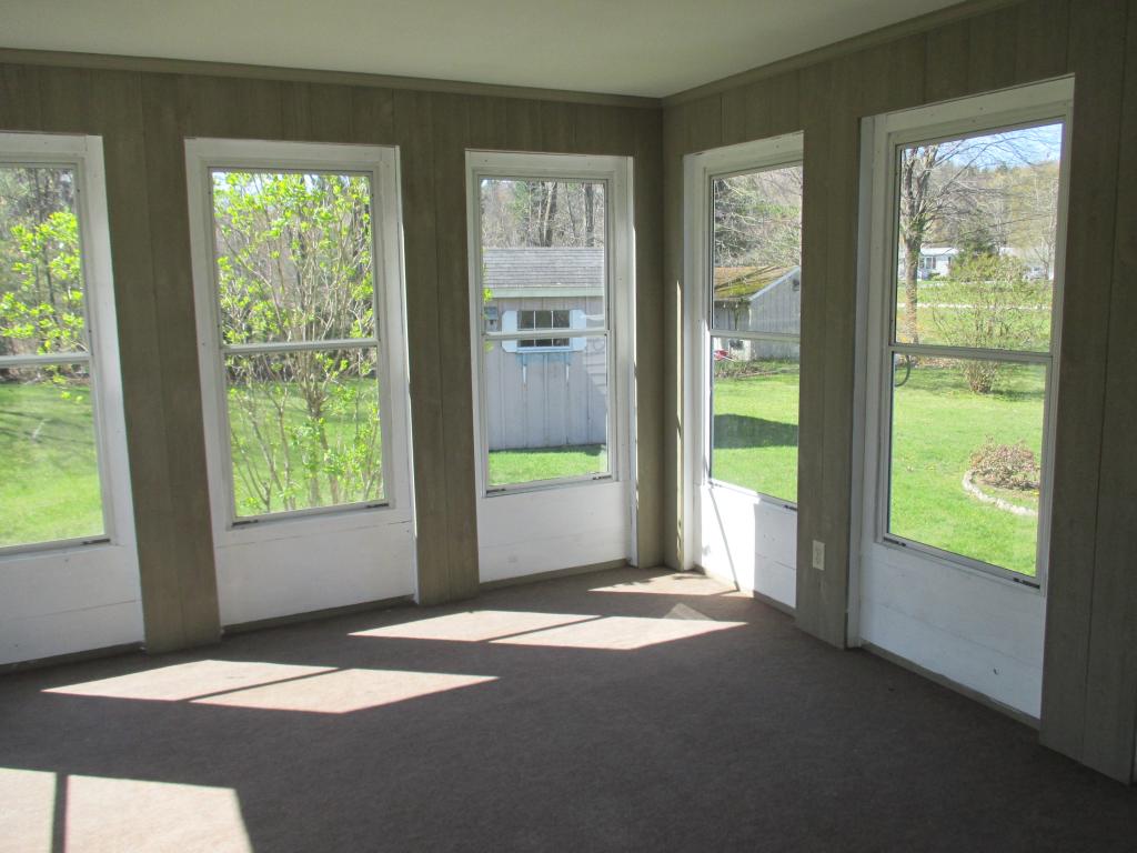 60 Hub Hollow Road Danville, NH 03819 - Photo 17 of 18 Gallery Image 17